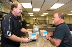 3701-1.jpg 3701-1.jpg