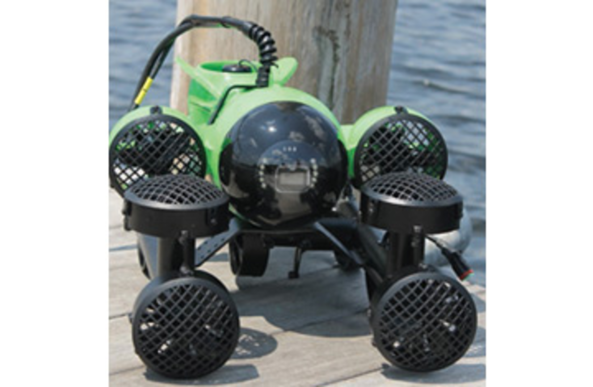 Remote Controlled Underwater Vehicle Water Technology