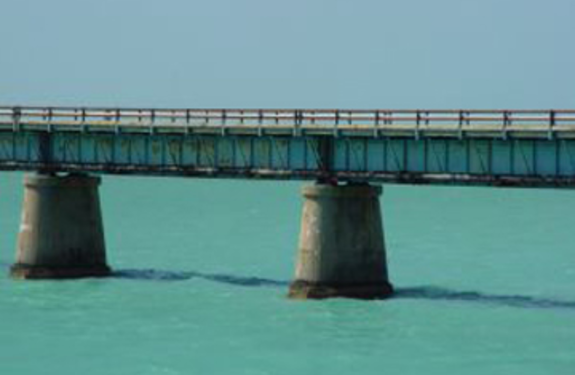 florida-keys-highway.jpg