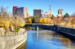 DenisTangneyJr/iStock DenisTangneyJr/iStock