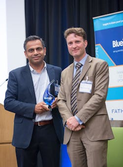 Content Dam Ww Online Articles 2016 06 Ashwin Gulati Of Spiral Water Left Accepts Bluetech Innovation Award From Paul O Callaghan Of Bluetech Research Content Dam Ww Online Articles 2016 06 Ashwin Gulati Of Spiral Water Left Accepts Bluetech Innovation Award From Paul O Callaghan Of Bluetech Research