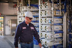 1609iwwft1 P04 1609iwwft1 P04