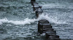 Content Dam Ww Online Articles 2016 12 Breakwater 379252 640