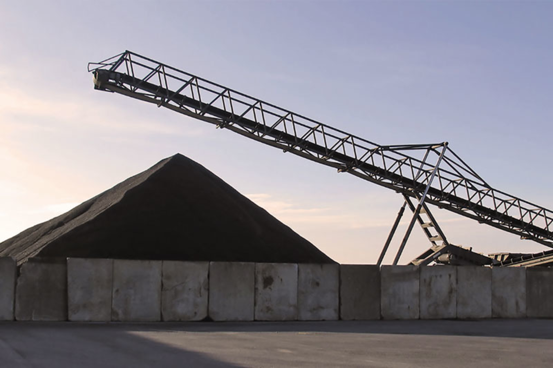Throughput at a coal preparation plant may average 4,000 tons per hour. All images courtesy of BJM Corporation