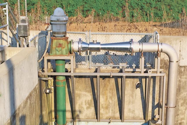 When stormwater overwhelms the cascade aeration basin at this Ohio wastewater treatment plant, the silver Venturi injector draws air into a sidestream to aerate the high flows through a manifold. The system has boosted DO levels from 3.5 mg/L to hit regulatory targets of 5.6 mg/L even when storm flows exceeded peak-flow design capacity by 20 percent.
