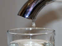 Content Dam Ww Online Articles 2017 08 Ww Newscast Story1 Water Faucet Tap Cup Glass 2057924 Pixabay Cc0 Creative Commons 200x150