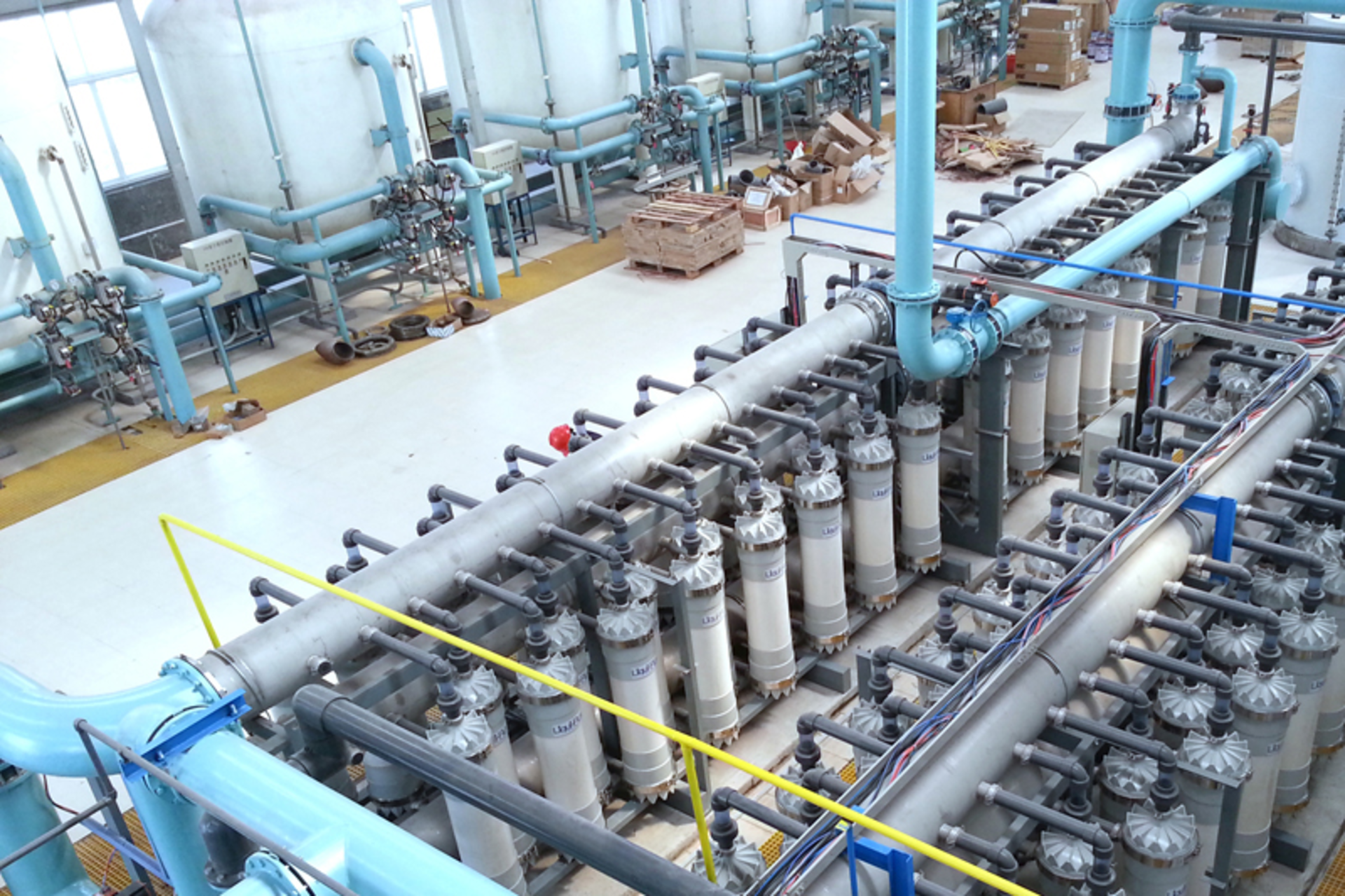 Recent developments in leading ultrafiltration membrane technology provide a well-defined pore structure with a distinctive three-layer structure. Image courtesy of 3M.