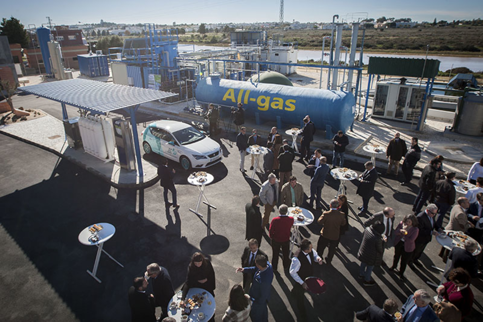 Since 2010, this facility has been the site of the world&rsquo;s largest project to obtain biofuel from the cultivation of micro algae in wastewater through a European consortium led by Aqualia. Photo courtesy of Aqualia