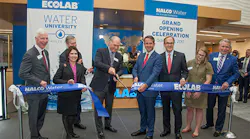 Content Dam Ww Online Articles 2017 12 Ribbon Cutting 550x310 Png