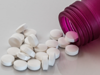 Content Dam Ww Online Articles 2018 07 Ww Newscast 20180723 Story1 Pills 384846 Pixabay Cc0