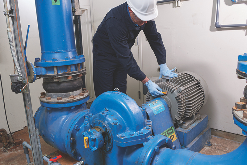 Figure 1. Easy-to-install sensors provide an early warning of conditional changes. All graphics courtesy of Fluke Accelix