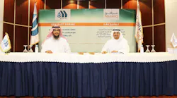 Abdullah Khalifa Al-Buainain, president and CEO of Marafiq signs the fourth phase contract with Moath Al Sohaibani, general manager of the Saudi Electrical and Mechanical Services Company to expand its Industrial Wastewater Treatment Plant 8 in Jubail Industrial City.