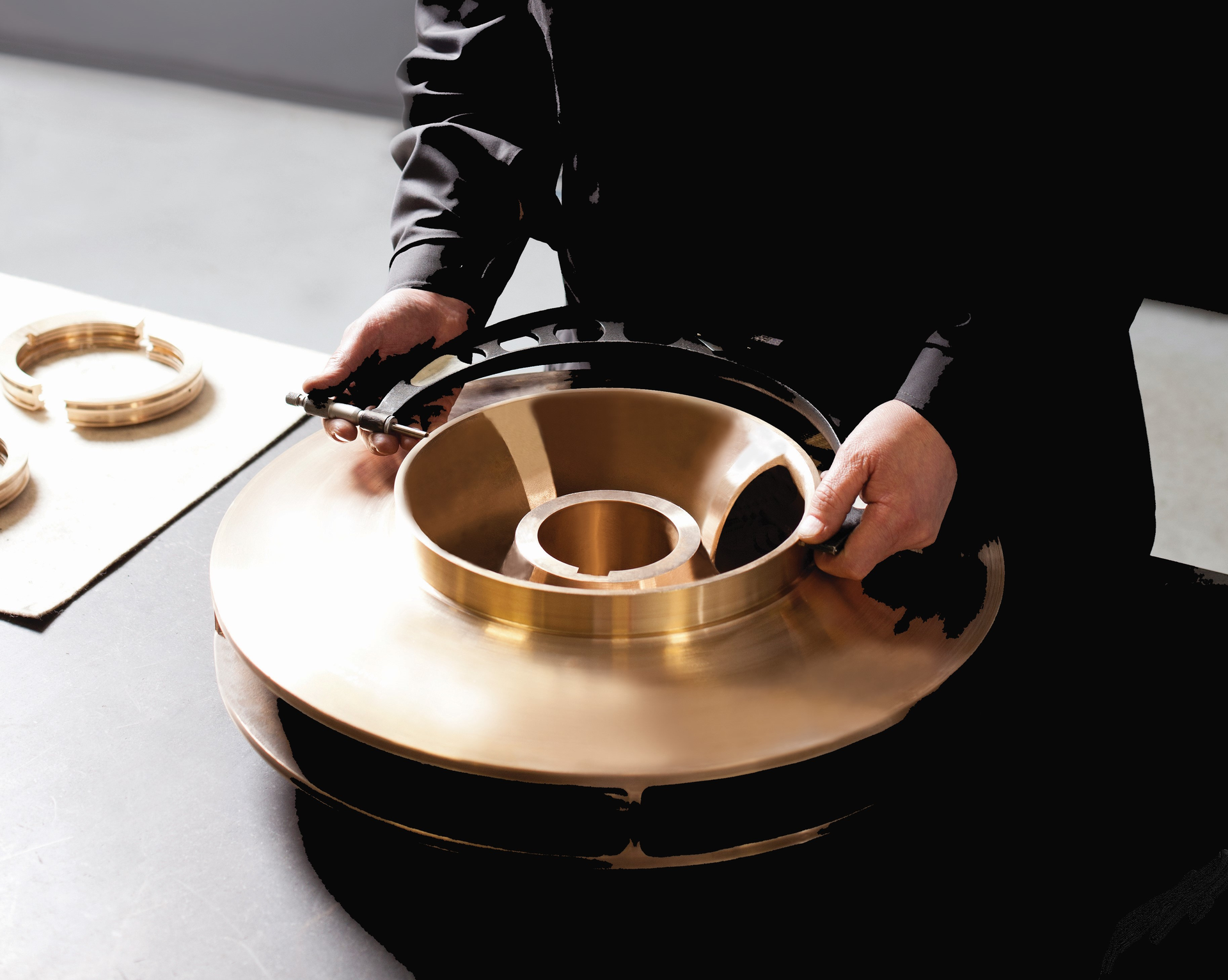 Replacing cast iron impellers with ones of aluminum bronze more than doubled MTBF for one Celeros FT water industry customer.