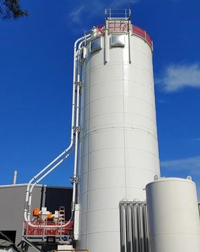 Hapman's Tubular Drag Conveyor is a robust solution specifically engineered for wastewater applications, featuring superior sealing, strength and ease of installation.